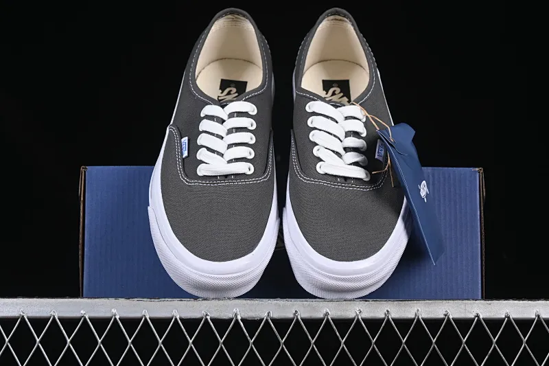 All categories Vans Vans series Vans Low Vans low-top Vans Authentic Reissue 44 Vans official high-end branch low-top casual sneakers VN0007QZ2VM